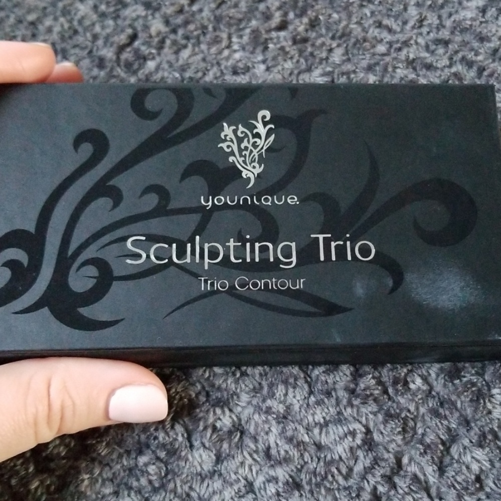 Younique Sculpting trio